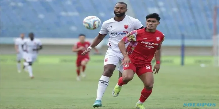 Piala Presiden : Persis Solo 2 - 2 PSM Makassar