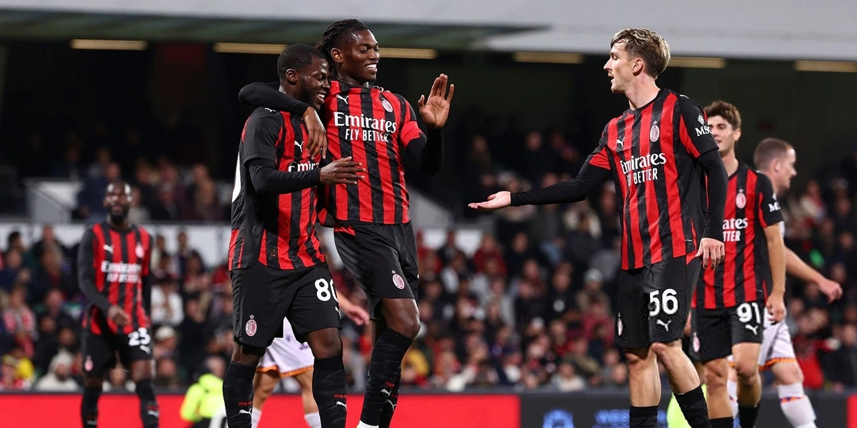 AC Milan Menang Dramatis atas Cremonese, Tekanan untuk Inter Kian Terjaga